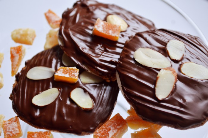  ginger bread cookies